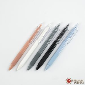 ปากกาพลาสติก | โรงงานผลิตปากกาพร้อมสกรีนโลโก้ - PEN-PERFECT ปากกาพลาสติก