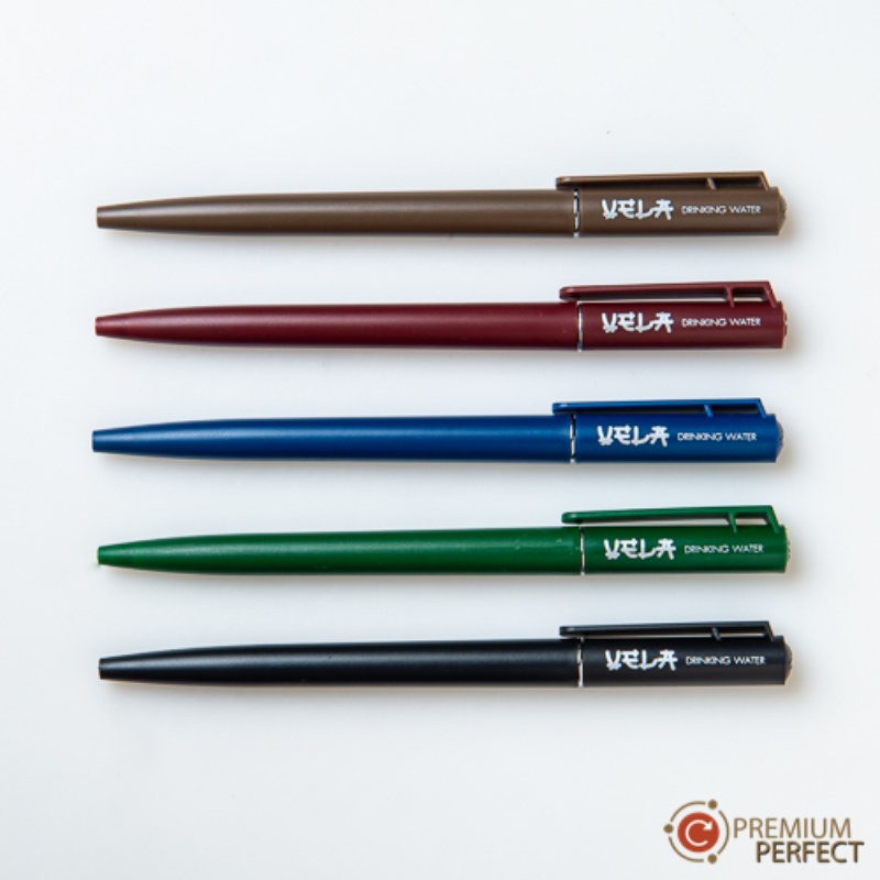 why-modern-companies-still-choose-custom-pens-over-digital-gifts